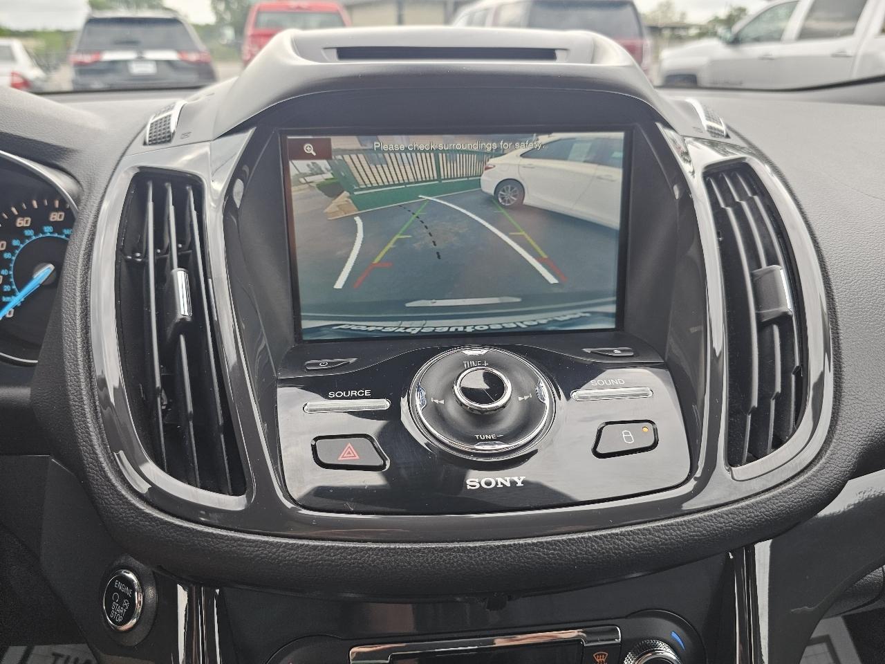 Ford Escape Titanium 4WD 2014