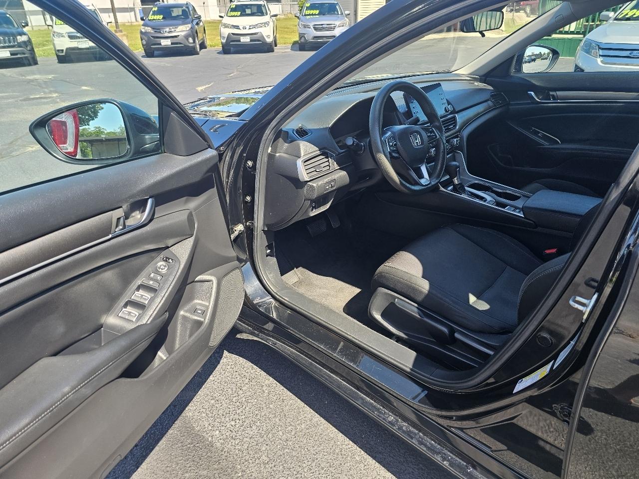 Honda Accord LX CVT 2019