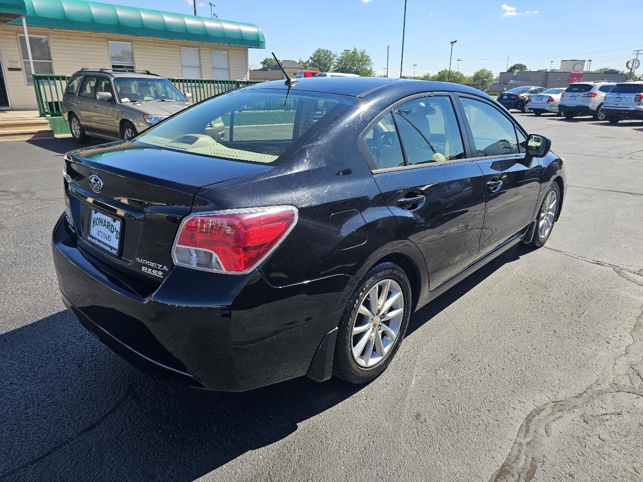 Subaru Impreza 2.0i Premium 4-Door w/All Weather Package 2014