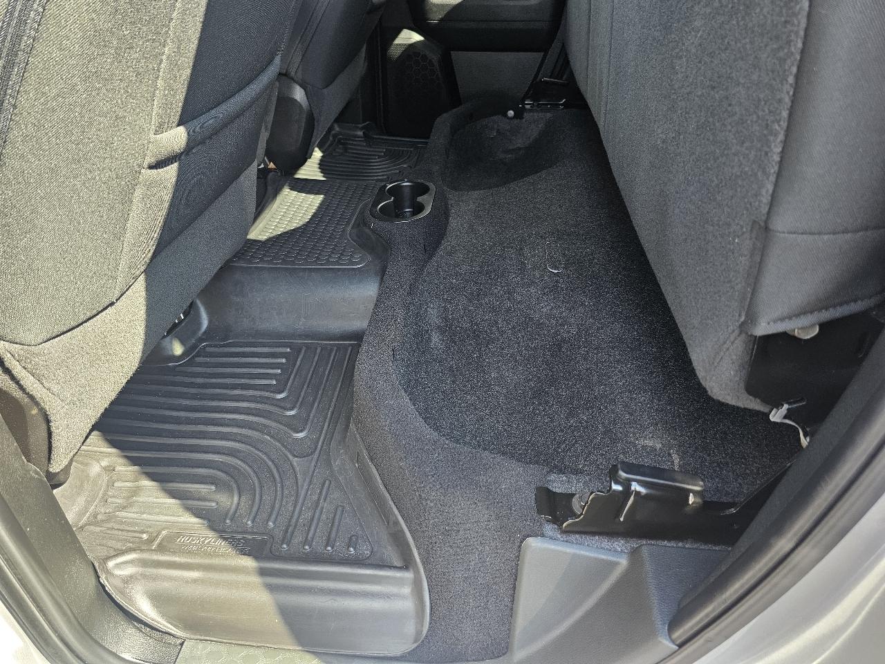 RAM 1500 SLT Quad Cab 4WD 2021