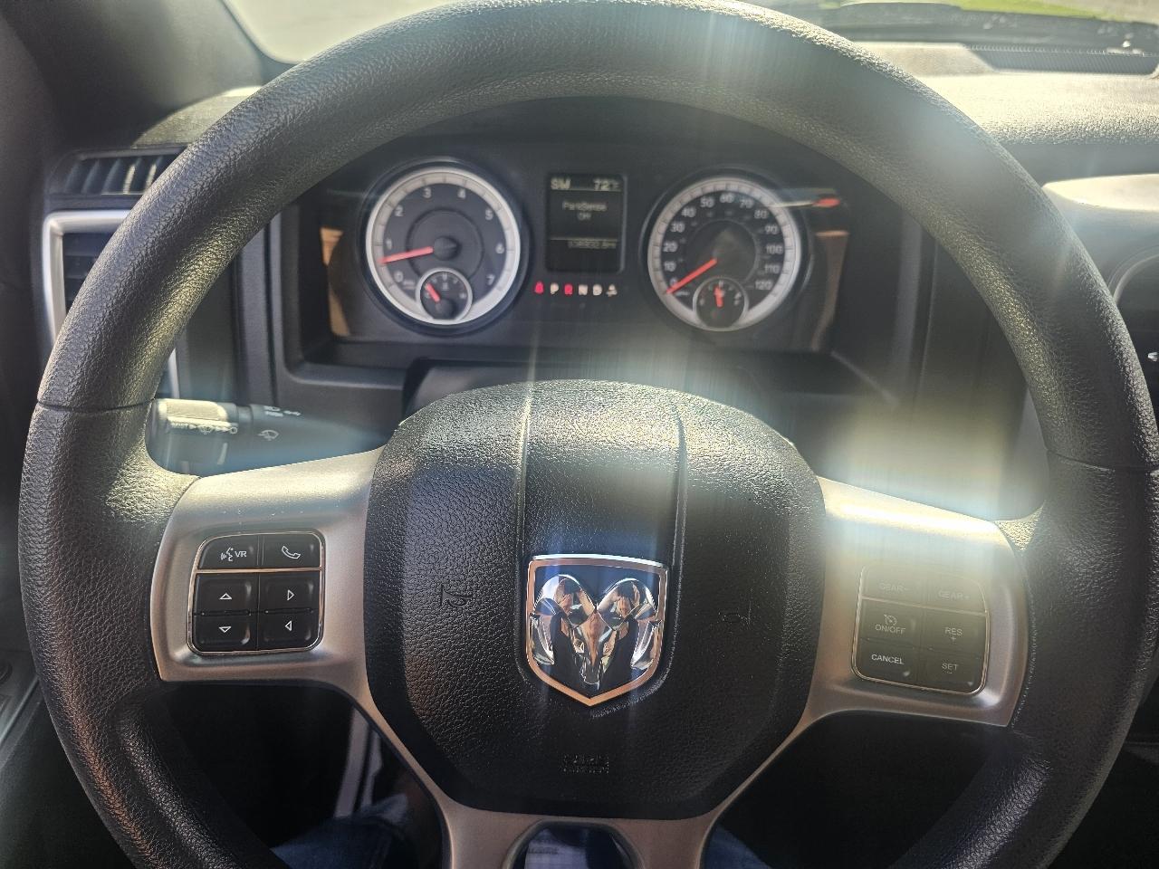 RAM 1500 SLT Quad Cab 4WD 2021