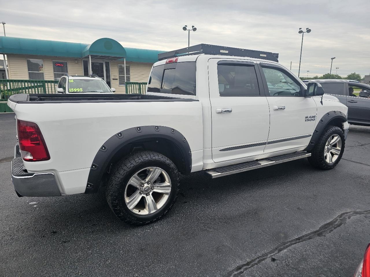 RAM 1500 SLT Crew Cab SWB 4WD 2014