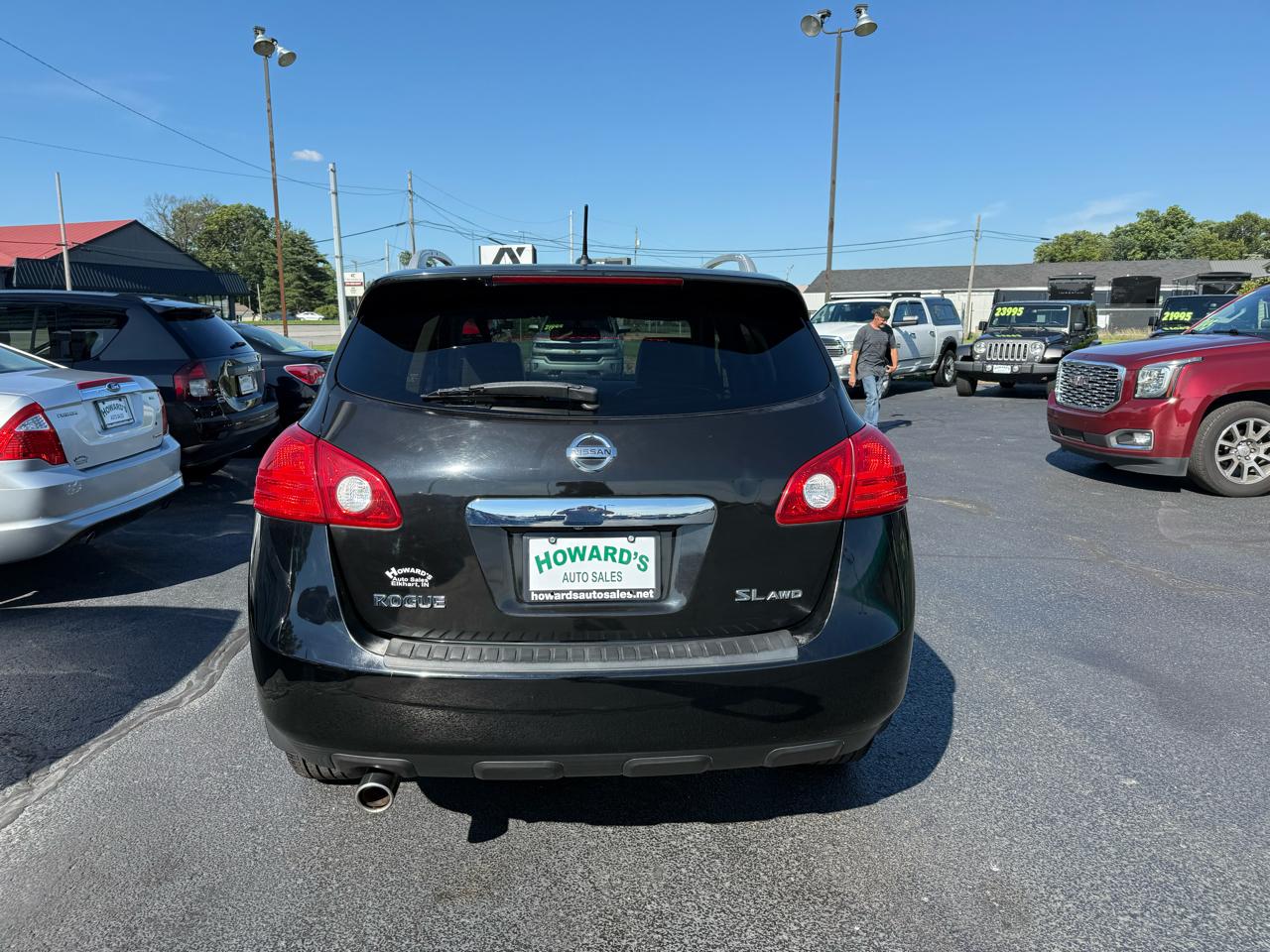 Nissan Rogue S AWD 2013