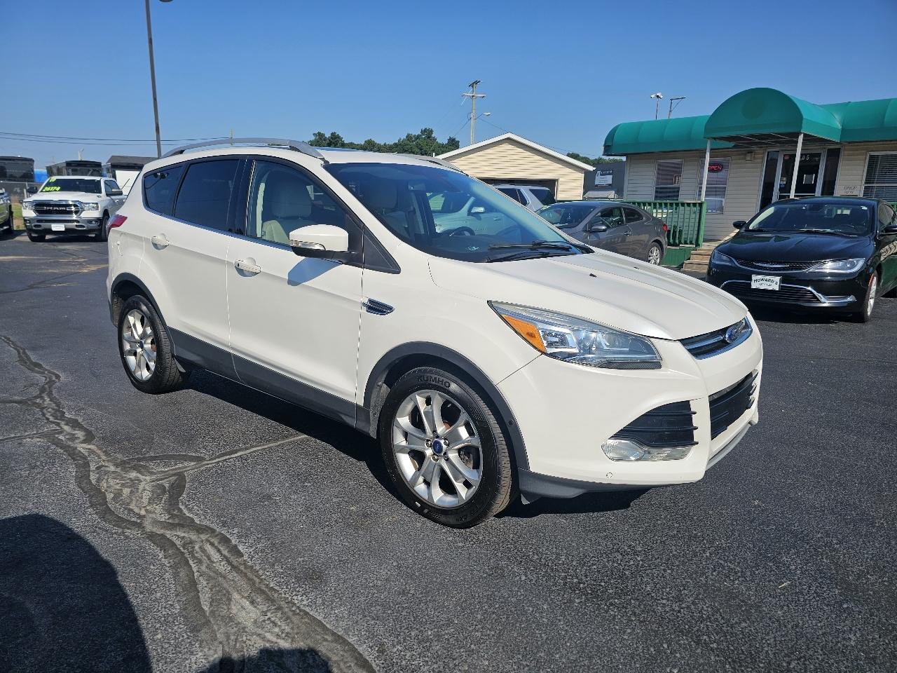 Ford Escape Titanium 4WD 2015