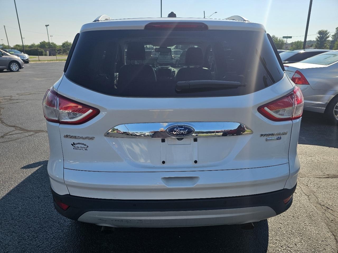 Ford Escape Titanium 4WD 2015