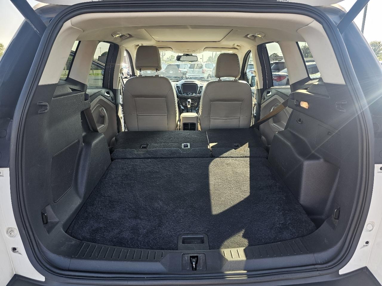 Ford Escape Titanium 4WD 2015