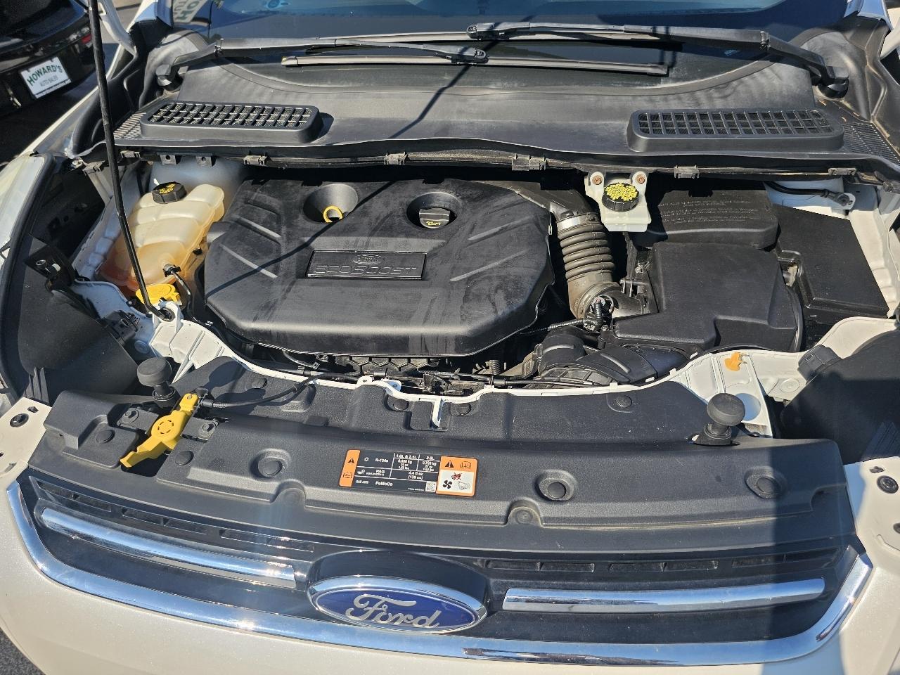 Ford Escape Titanium 4WD 2015