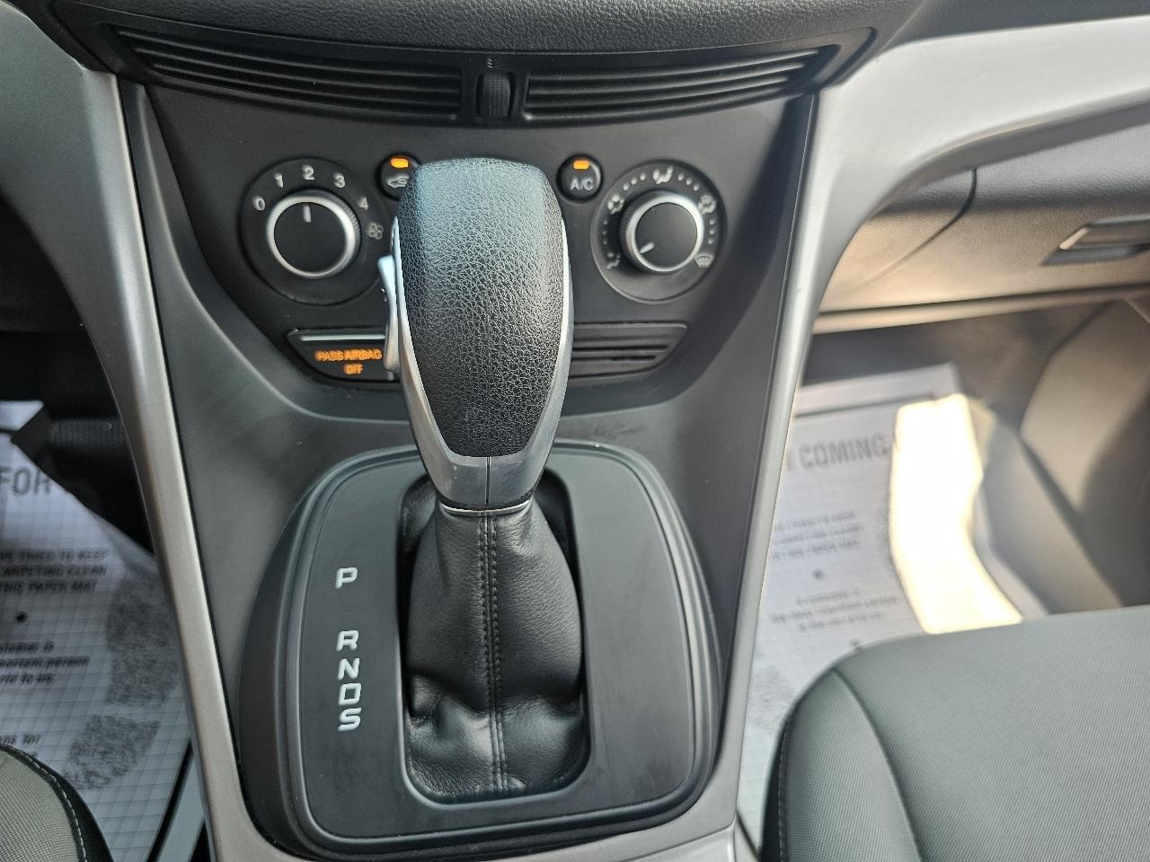 Ford Escape SE FWD 2016
