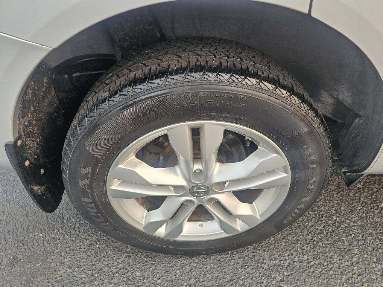 Nissan Rogue SV AWD 2013