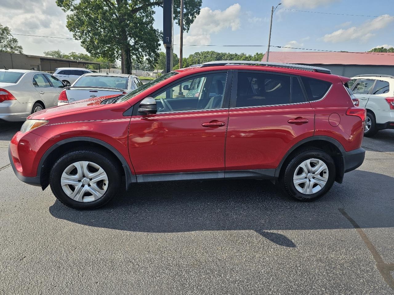 Toyota RAV4 LE AWD 2014