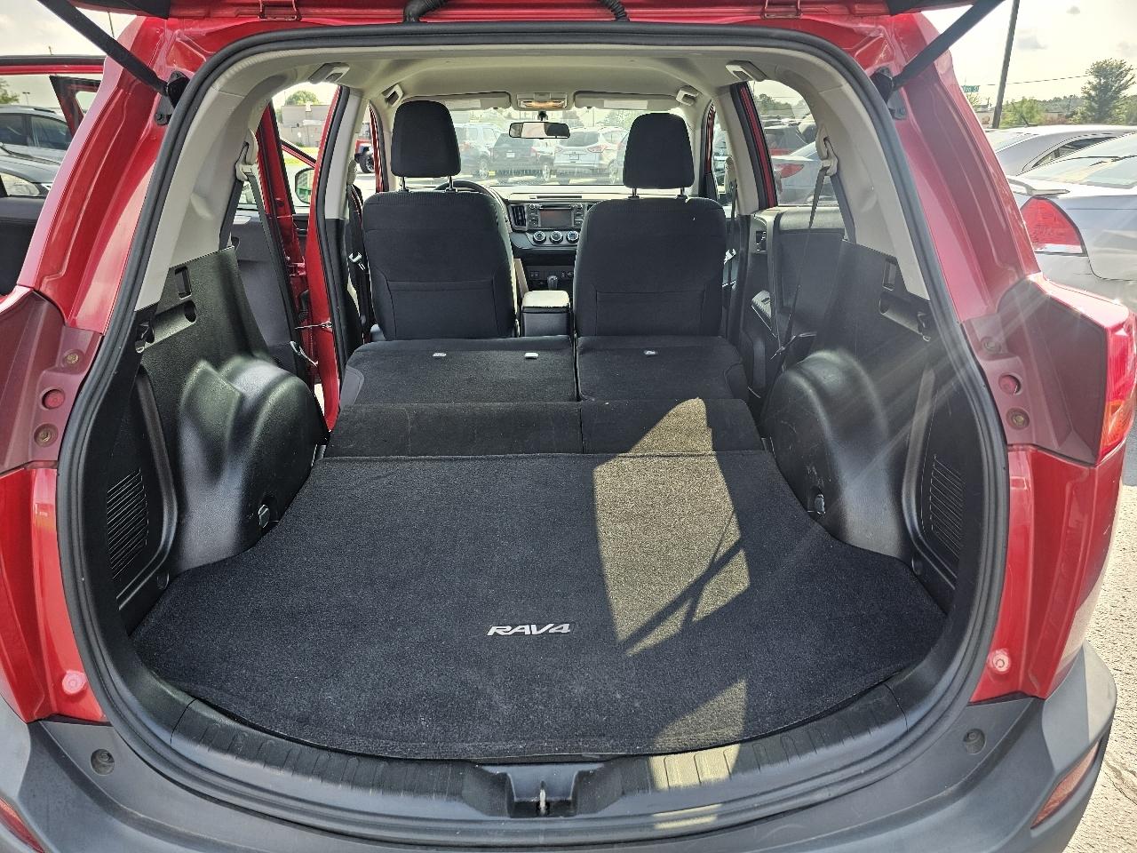 Toyota RAV4 LE AWD 2014