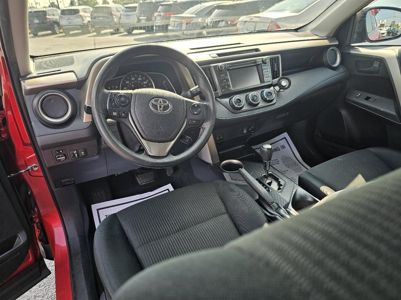 Toyota RAV4 LE AWD 2014
