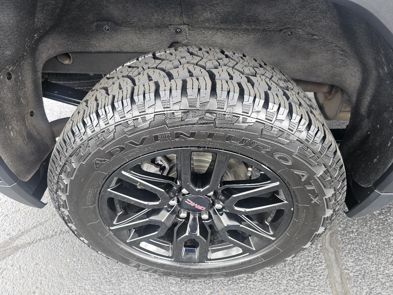 GMC Sierra 1500 Elevation Double Cab 4WD 2021