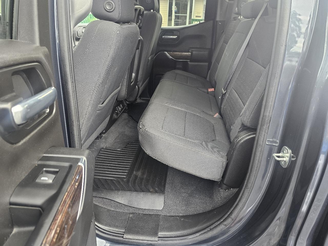 GMC Sierra 1500 Elevation Double Cab 4WD 2021