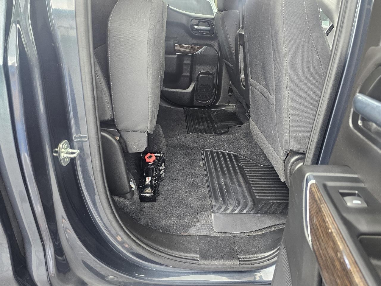 GMC Sierra 1500 Elevation Double Cab 4WD 2021
