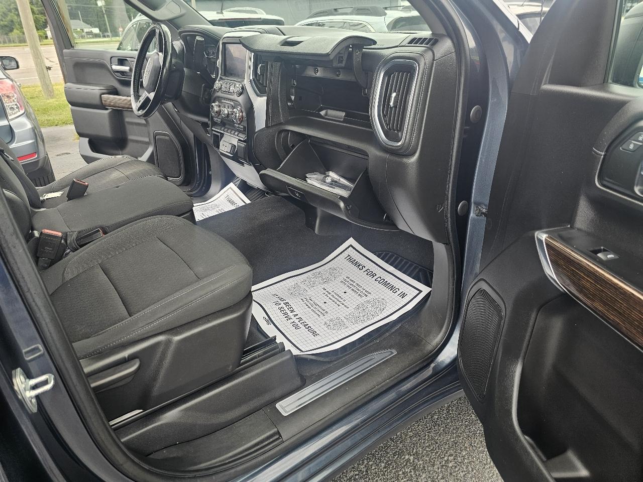 GMC Sierra 1500 Elevation Double Cab 4WD 2021