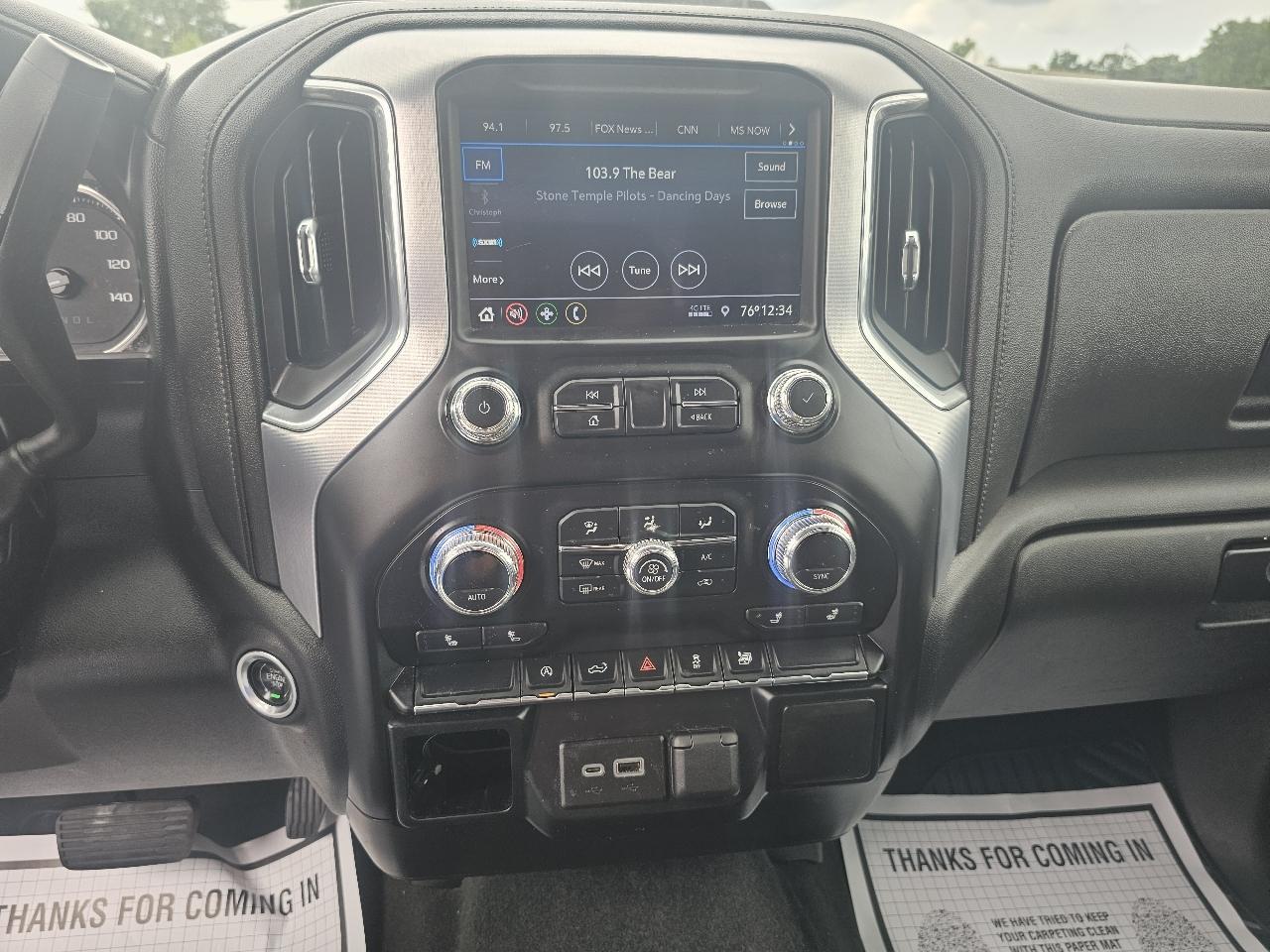 GMC Sierra 1500 Elevation Double Cab 4WD 2021