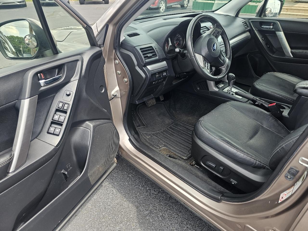 Subaru Forester 2.5i Limited 2015