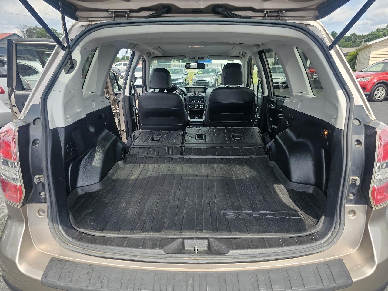 Subaru Forester 2.5i Limited 2015