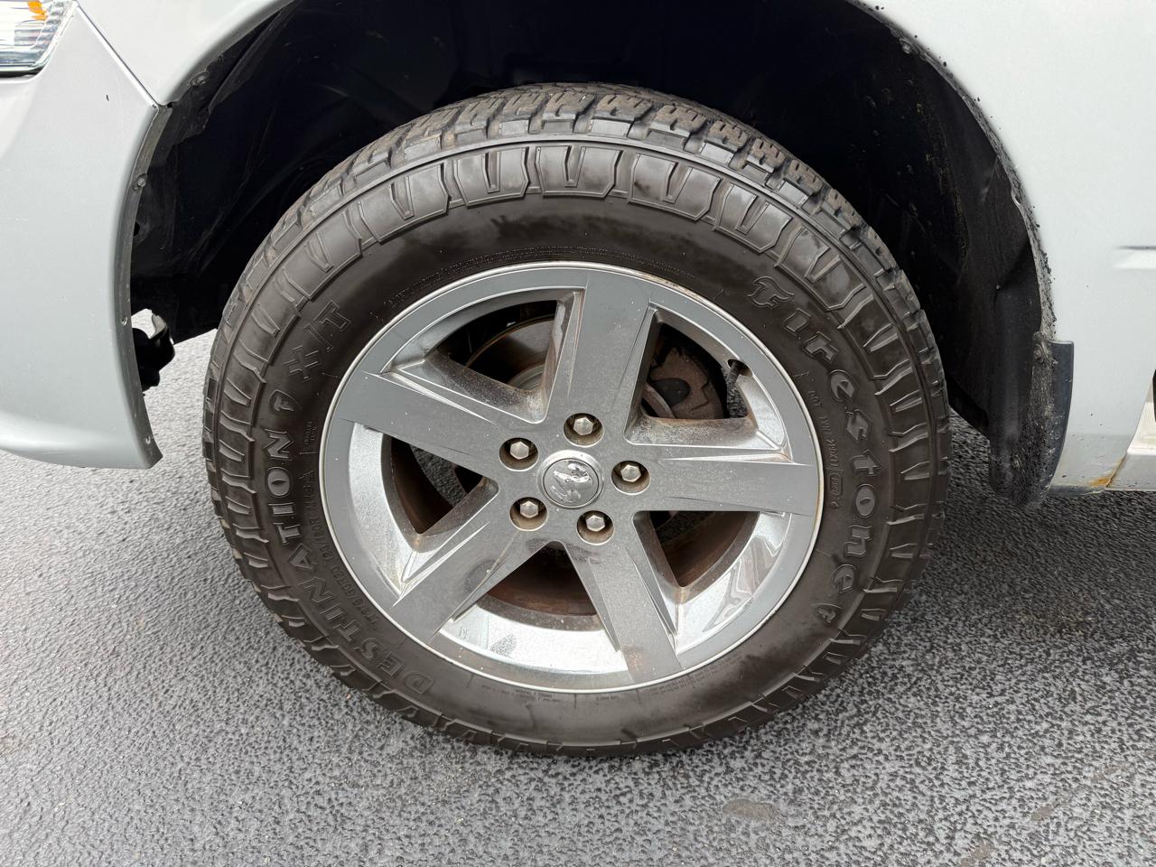 RAM 1500 Tradesman Quad Cab 4WD 2018