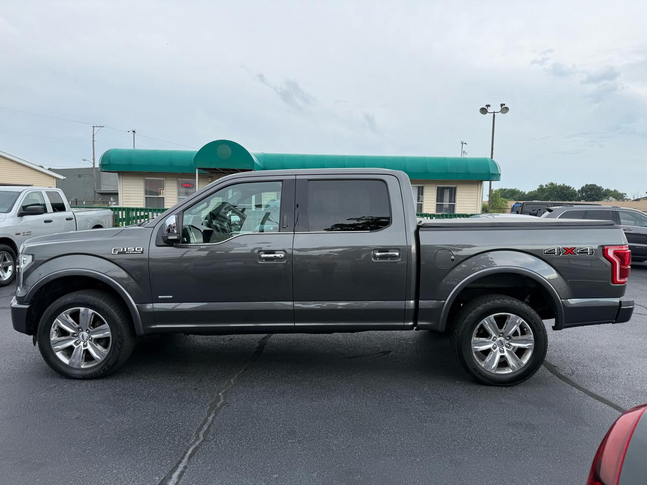 Ford F-150 Platinum SuperCrew 5.5-ft. Bed 4WD 2015