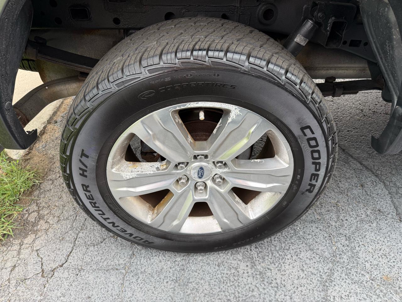 Ford F-150 Platinum SuperCrew 5.5-ft. Bed 4WD 2015