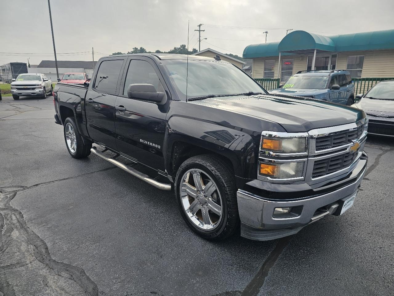 Chevrolet Silverado 1500 2LT Crew Cab Long Box 2WD 2014