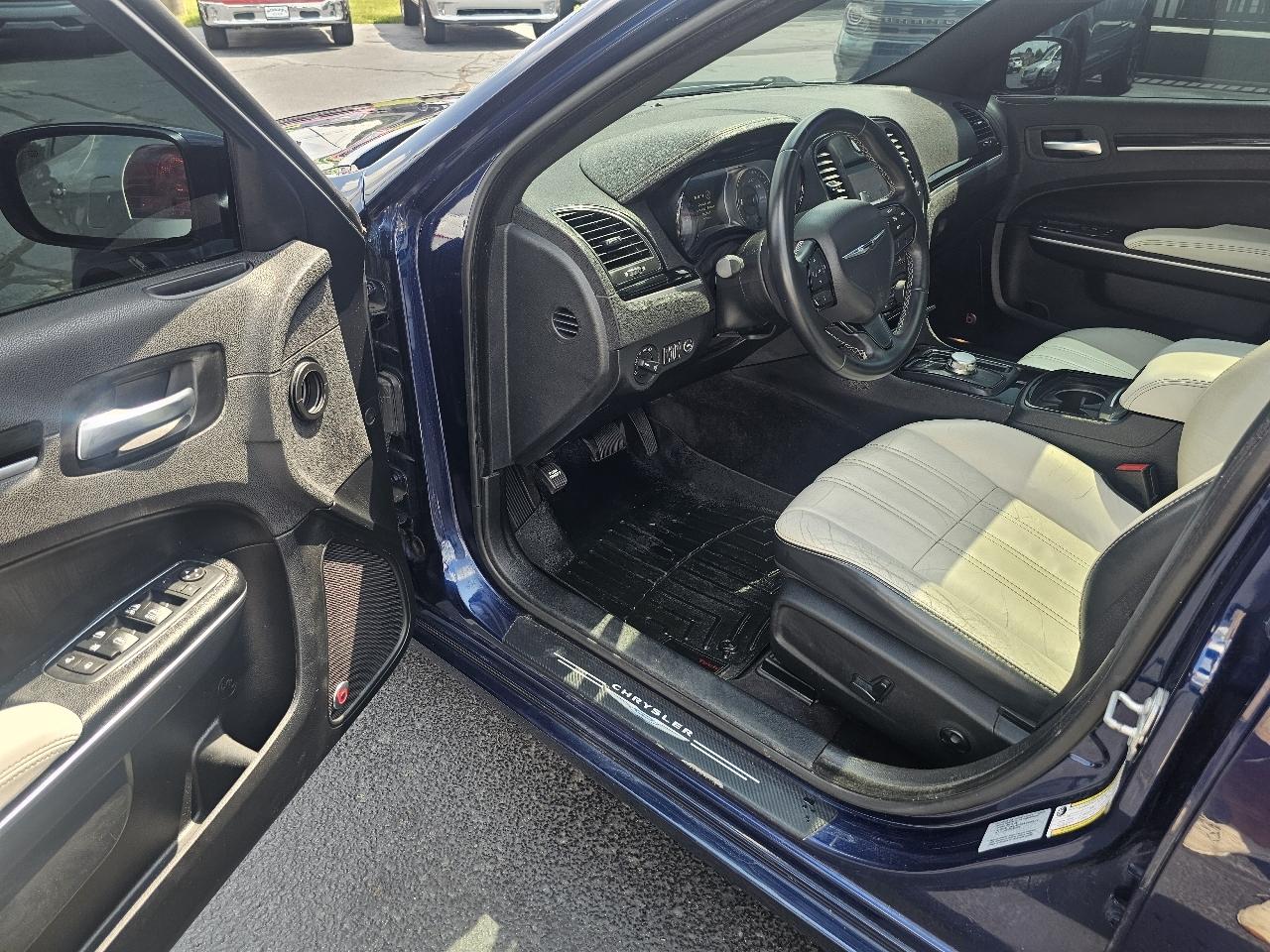 Chrysler 300 S V6 AWD 2017