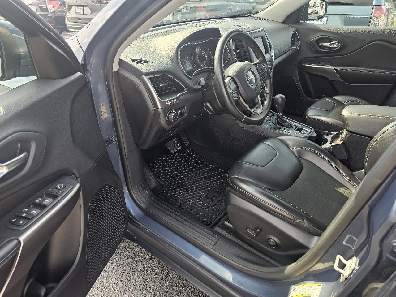 Jeep Cherokee Latitude Plus 4WD 2019