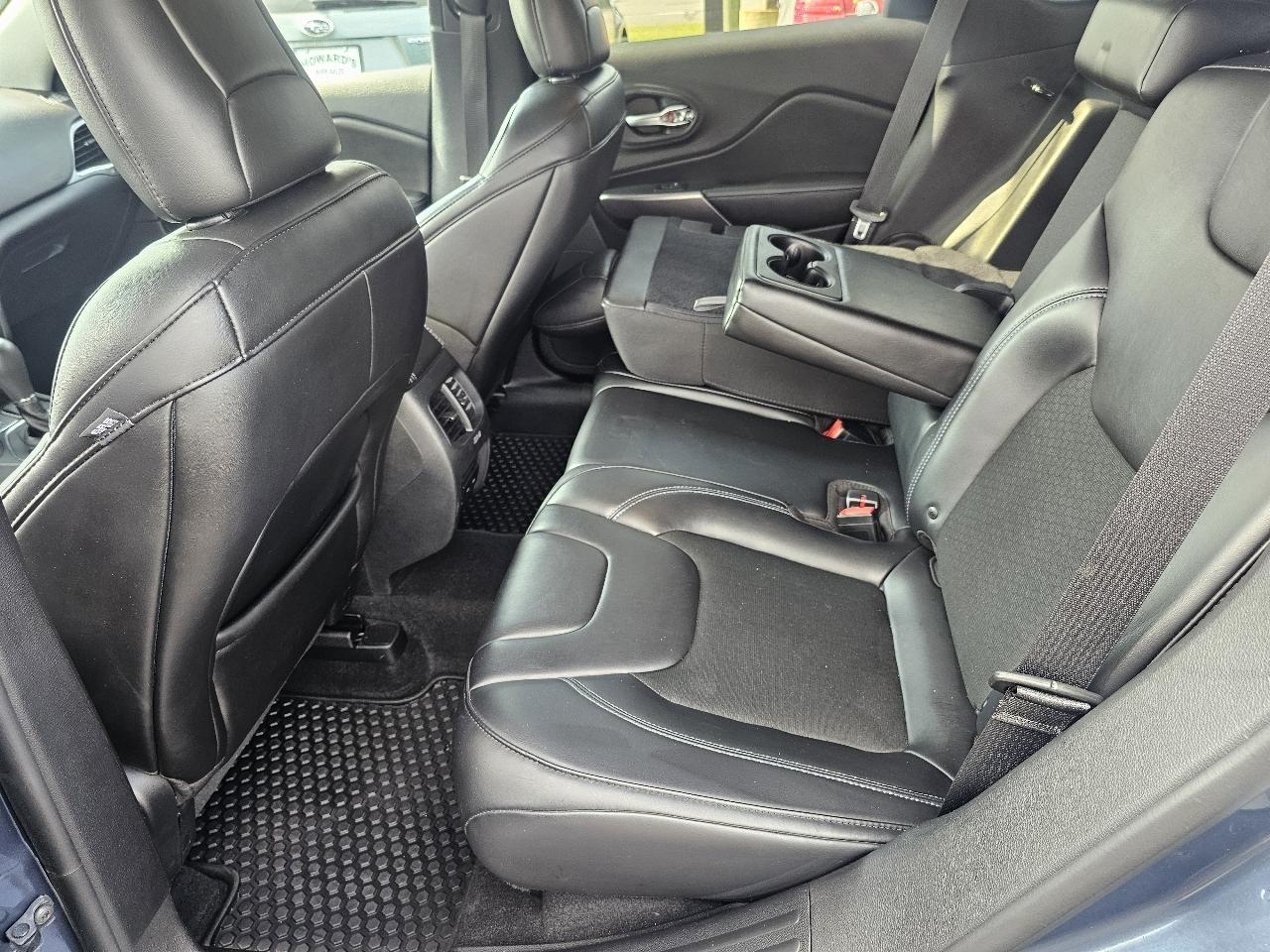 Jeep Cherokee Latitude Plus 4WD 2019