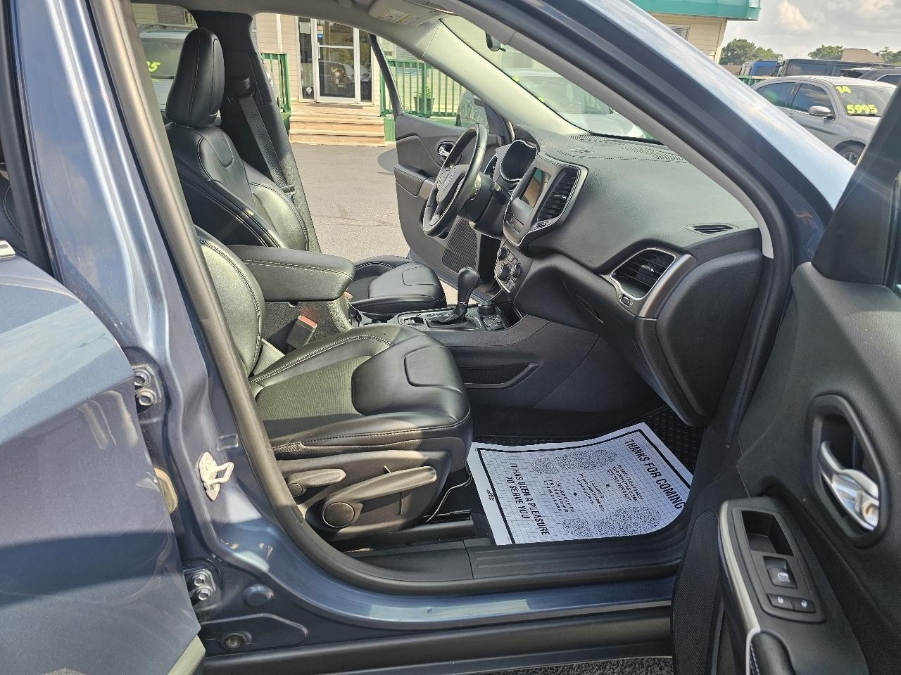 Jeep Cherokee Latitude Plus 4WD 2019