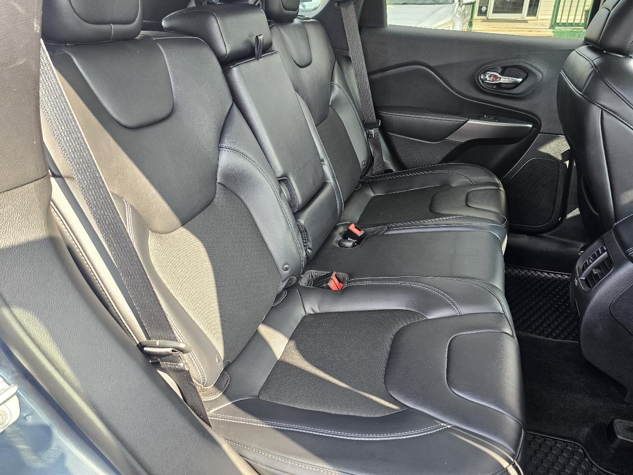 Jeep Cherokee Latitude Plus 4WD 2019