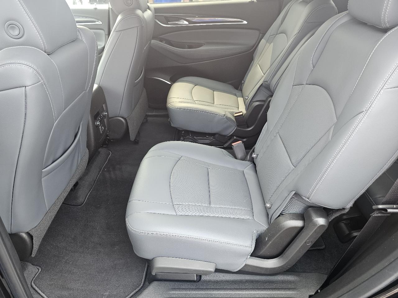 Buick Enclave Essence FWD 2019