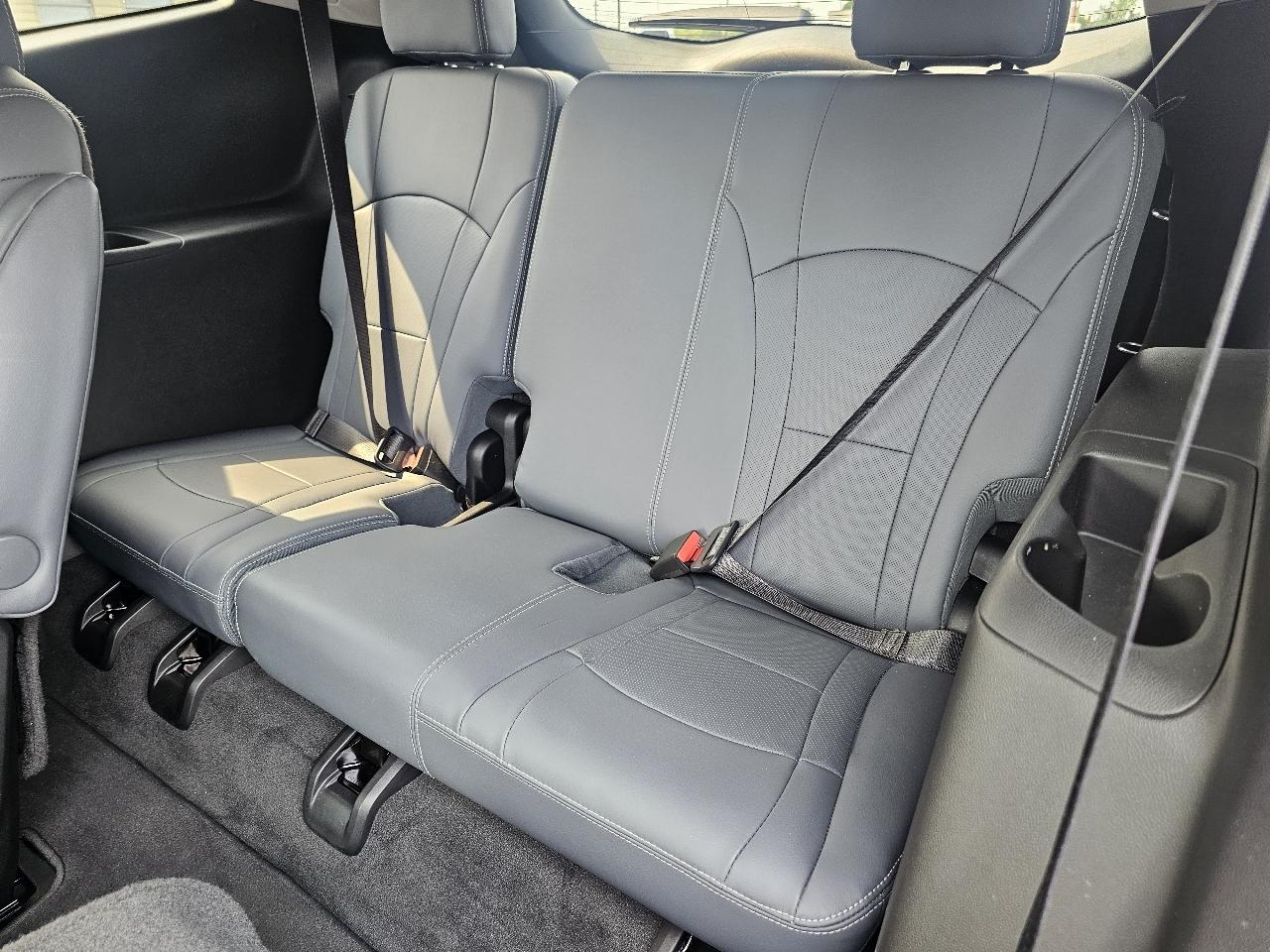 Buick Enclave Essence FWD 2019