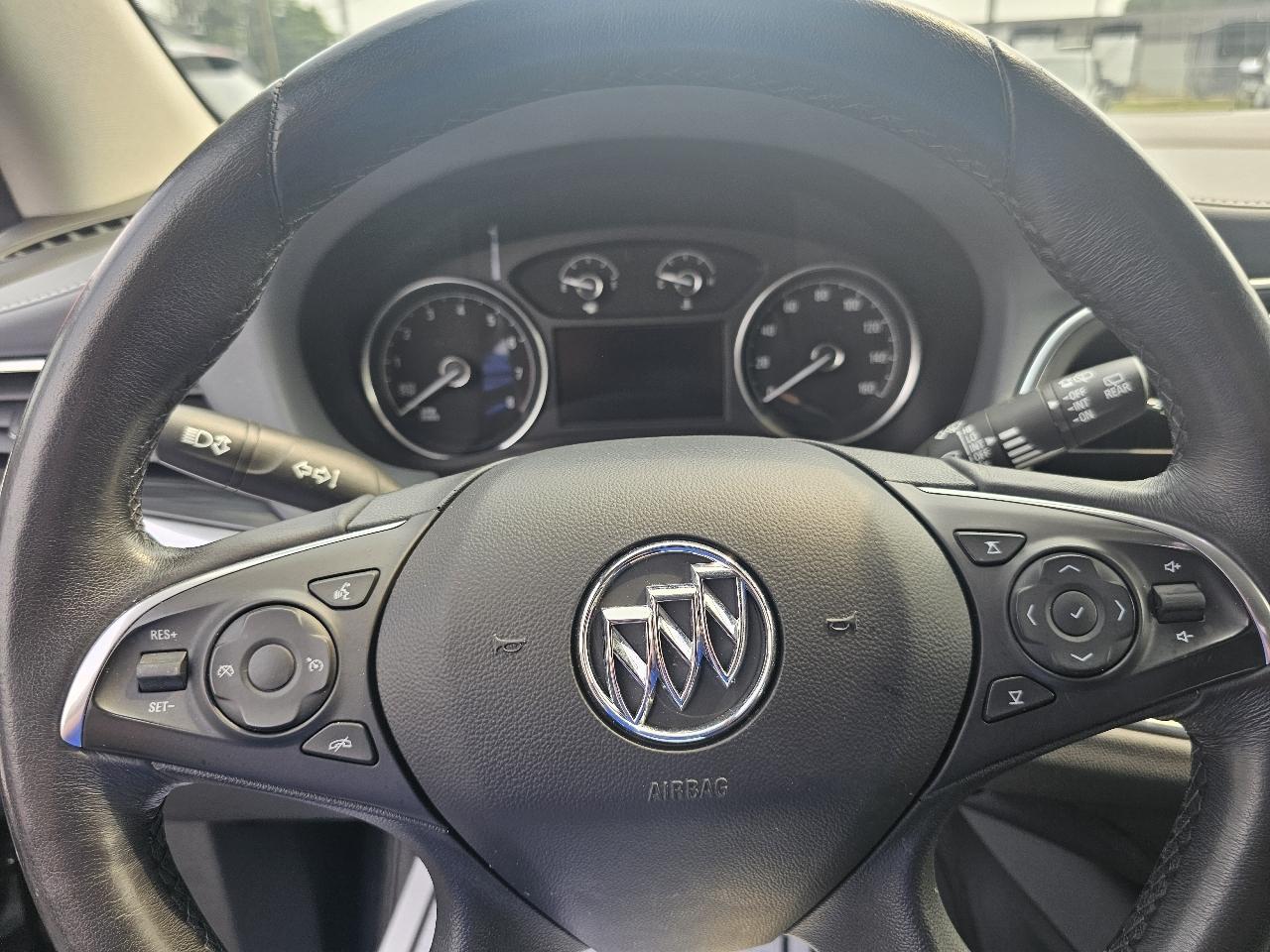 Buick Enclave Essence FWD 2019