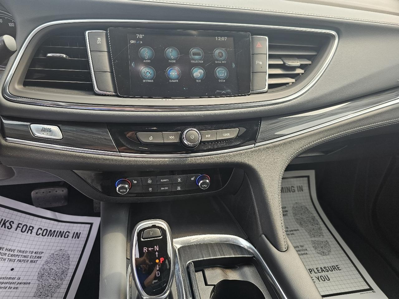 Buick Enclave Essence FWD 2019