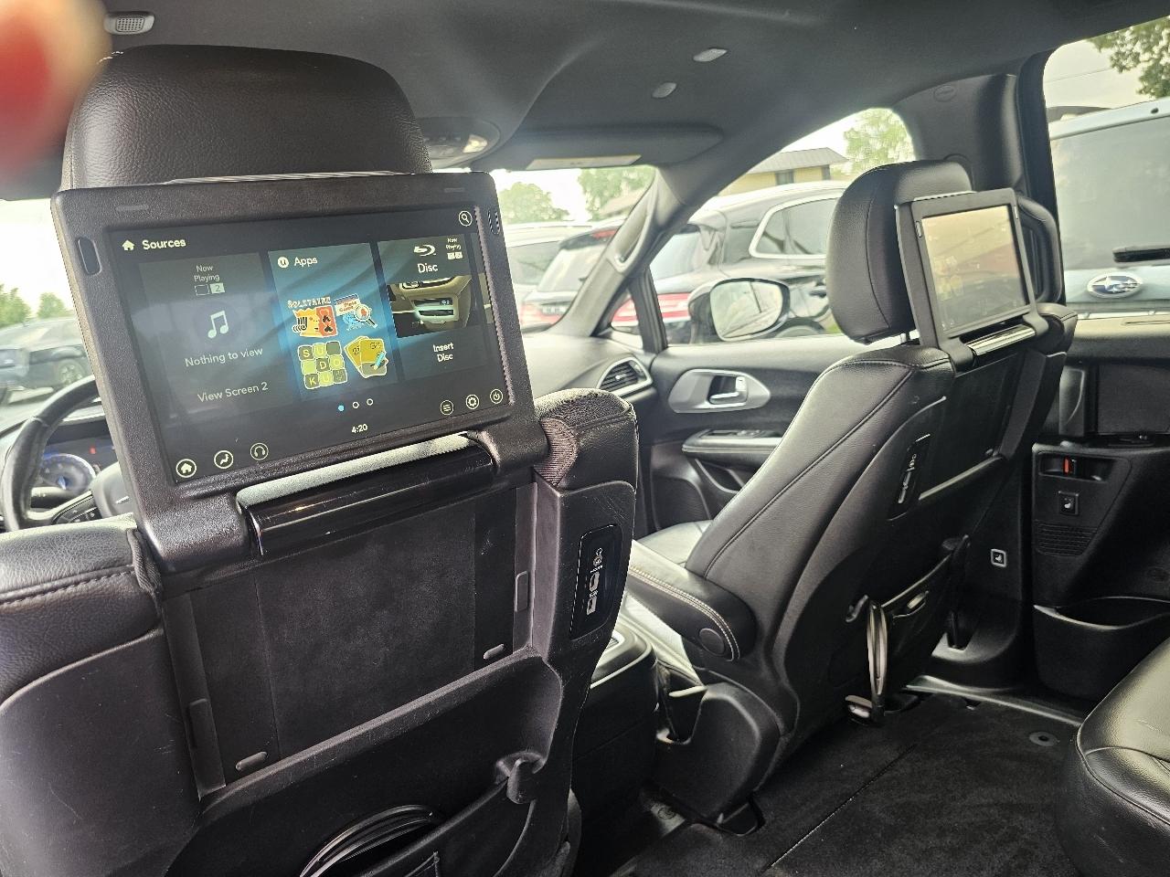 Chrysler Pacifica Touring-L Plus 2020