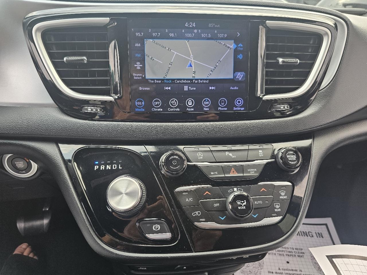 Chrysler Pacifica Touring-L Plus 2020