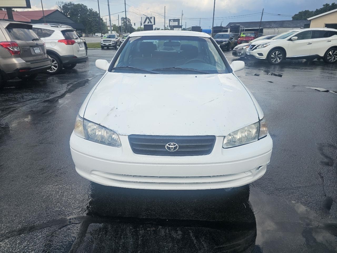 Toyota Camry XLE 2001