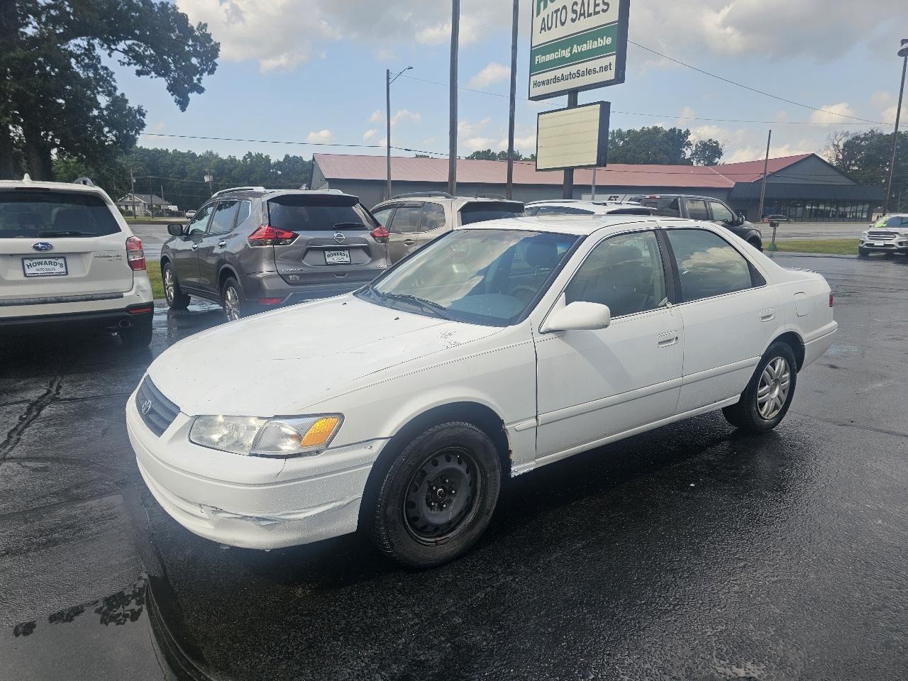 Toyota Camry XLE 2001