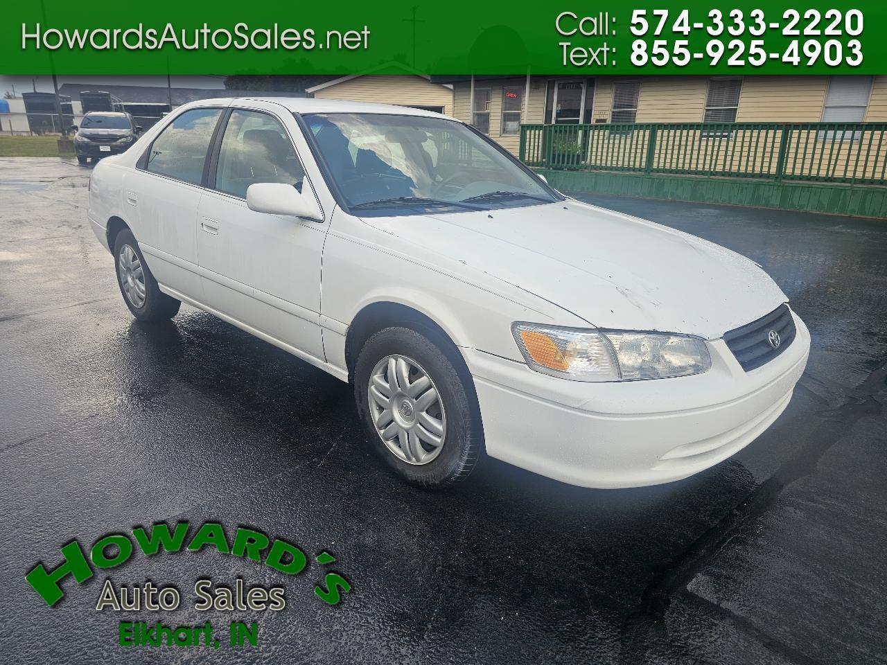 Toyota Camry XLE 2001