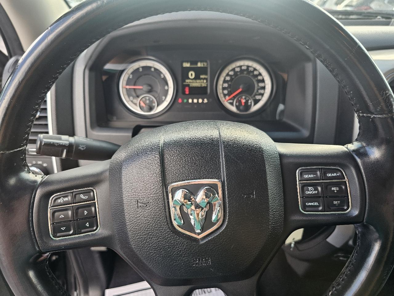 RAM 1500 SLT Crew Cab 2016