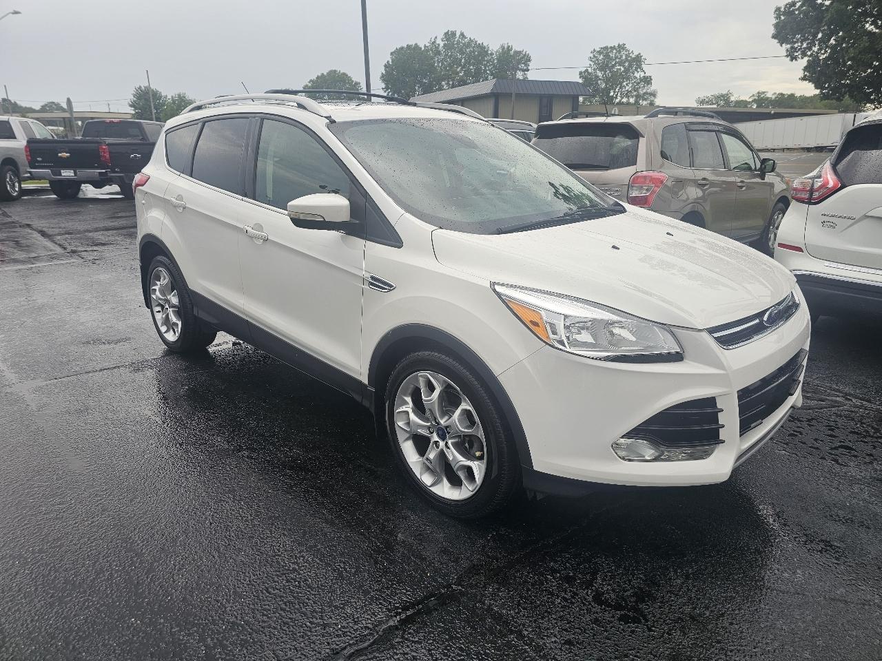 Ford Escape Titanium 4WD 2015