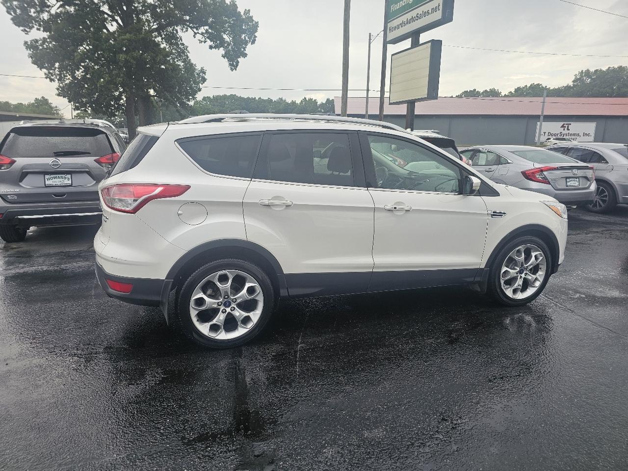 Ford Escape Titanium 4WD 2015