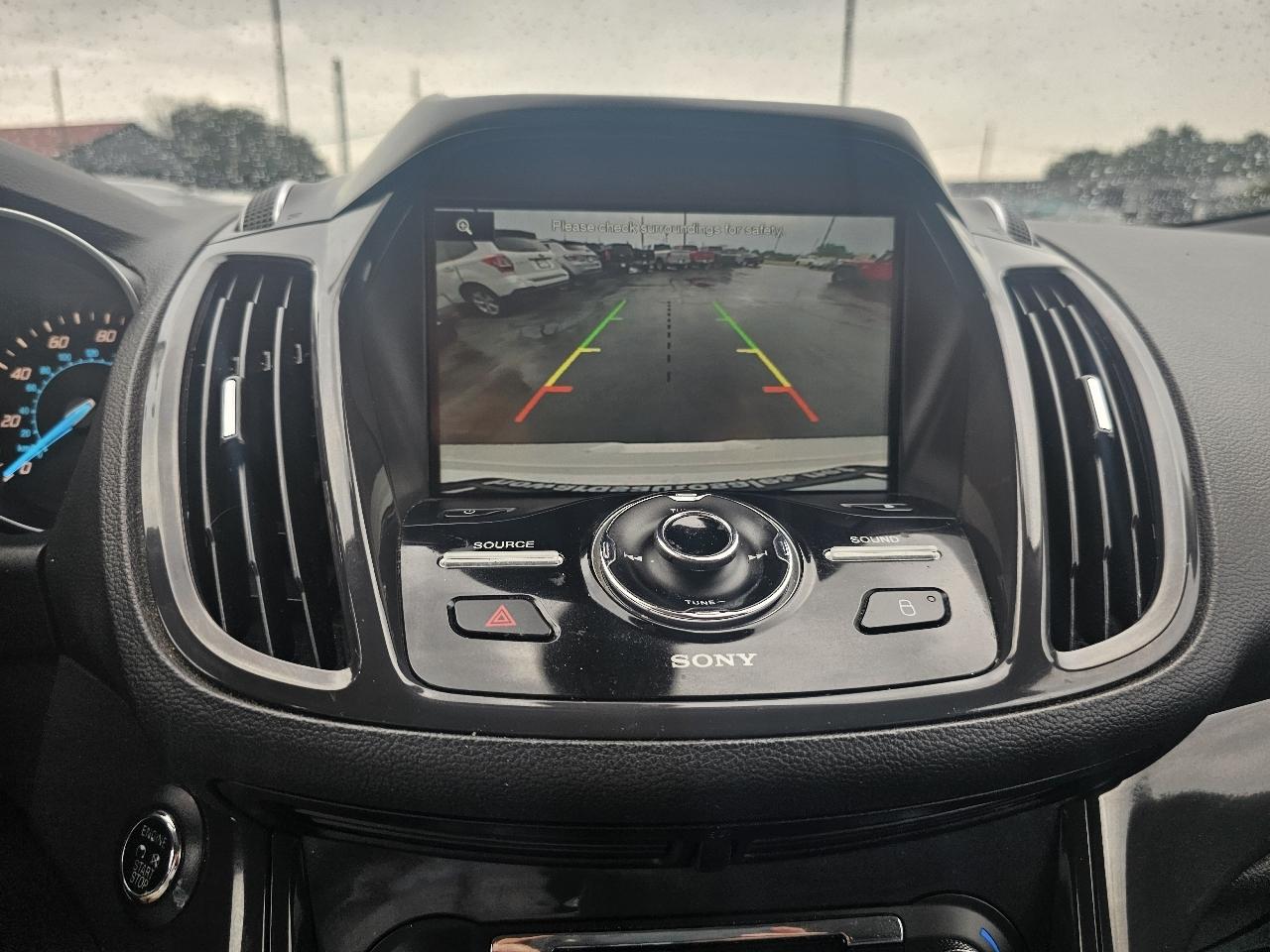 Ford Escape Titanium 4WD 2015
