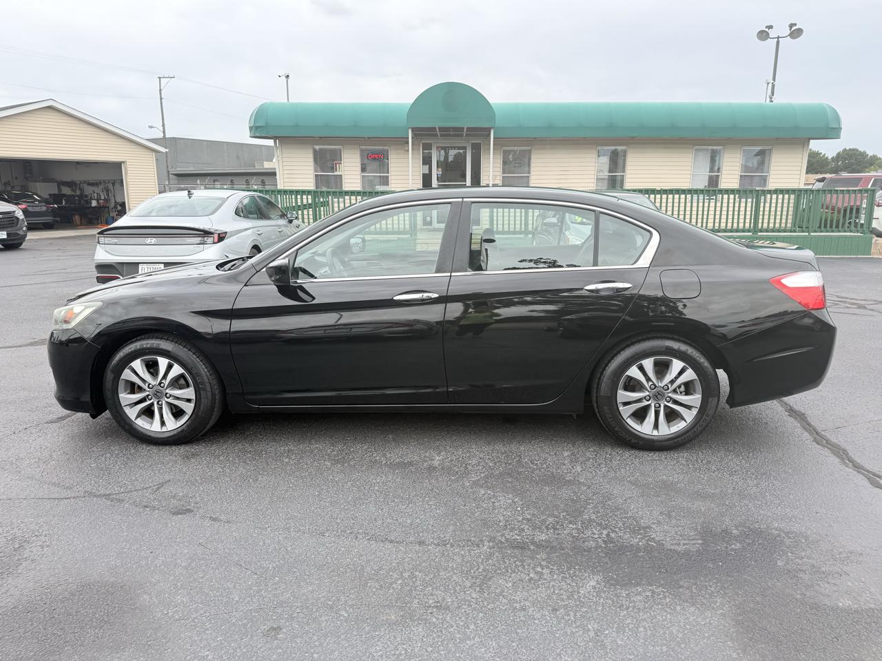 Honda Accord LX Sedan CVT 2015