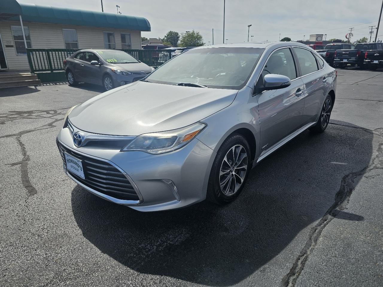 Toyota Avalon Hybrid XLE Premium 2016