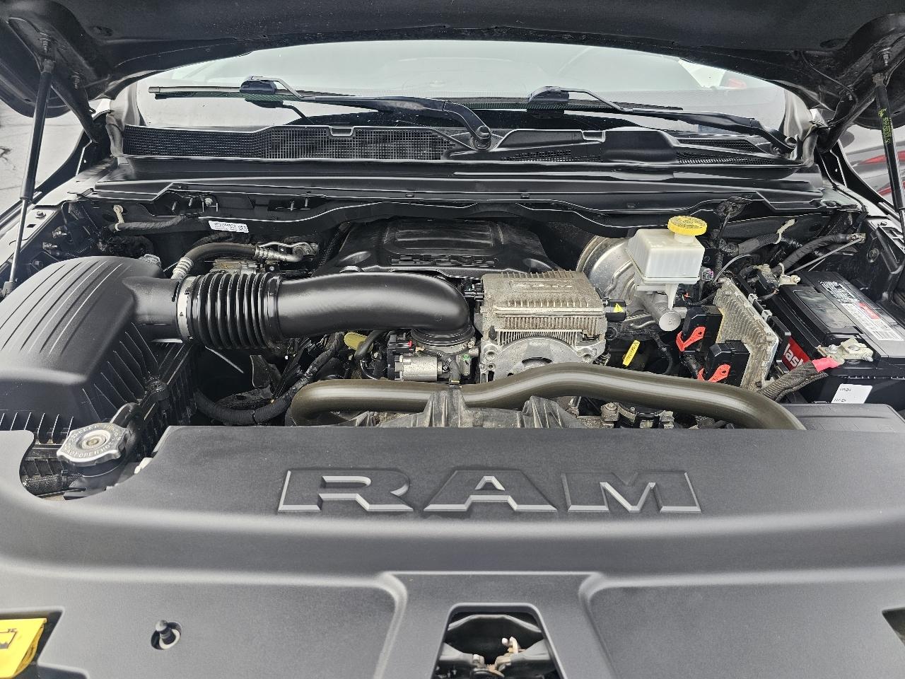 RAM 1500 Big Horn Crew Cab SWB 4WD 2020