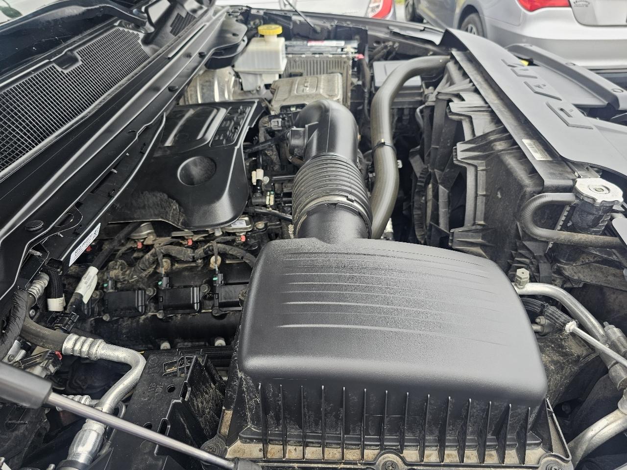 RAM 1500 Big Horn Crew Cab SWB 4WD 2020