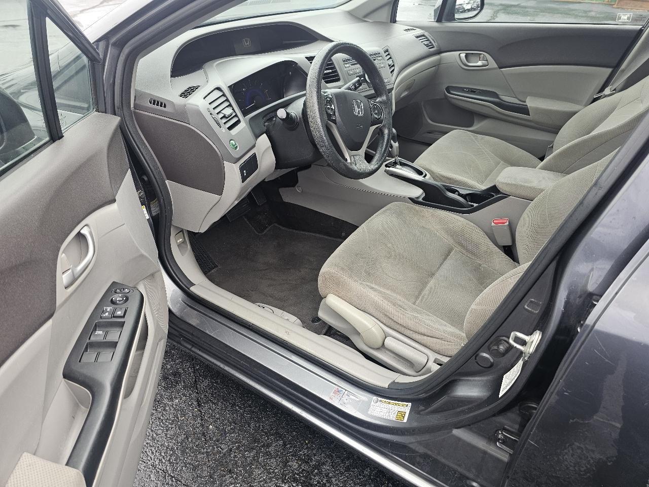 Honda Civic 4dr Sedan LX Auto 2012